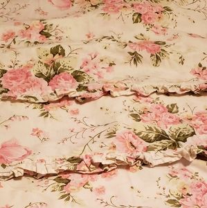 Euro Shams by MaryJane's Home